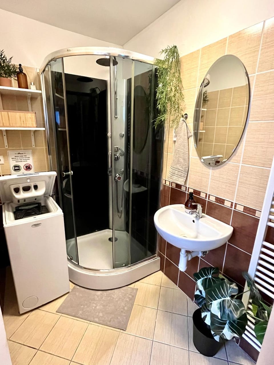Shower, Bathroom
