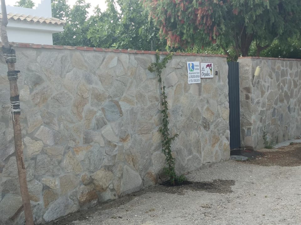 Property logo or sign