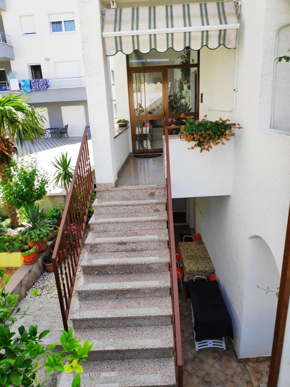 Facade/entrance, Lobby or reception