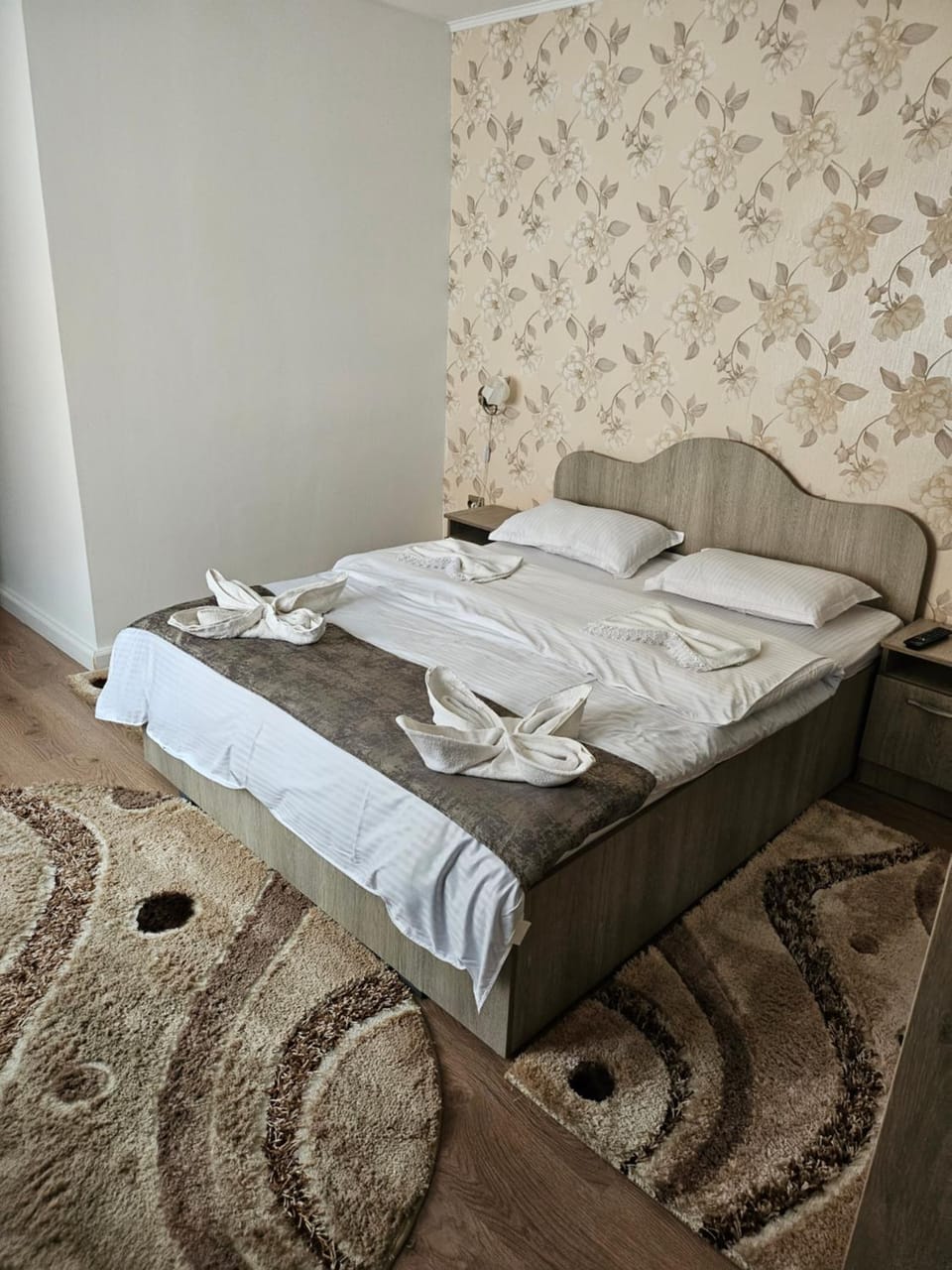 Bedroom, Garden view