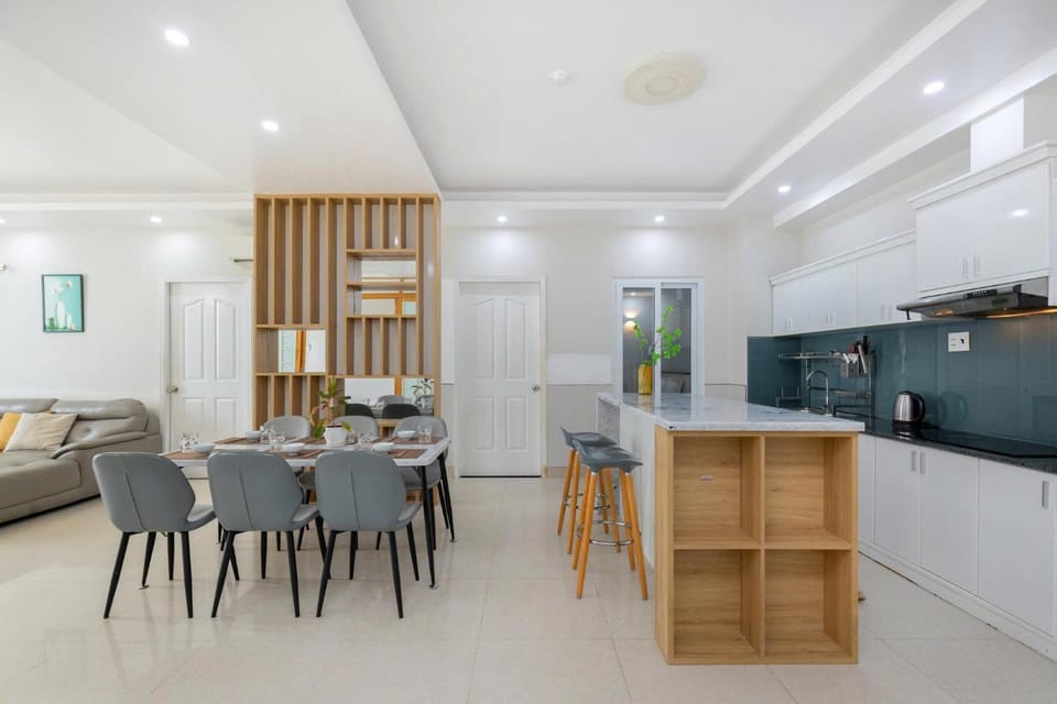 Kitchen or kitchenette, Dining area, stove, kitchen
