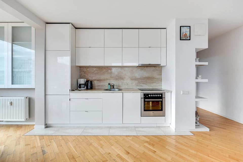 Kitchen or kitchenette, dishwasher