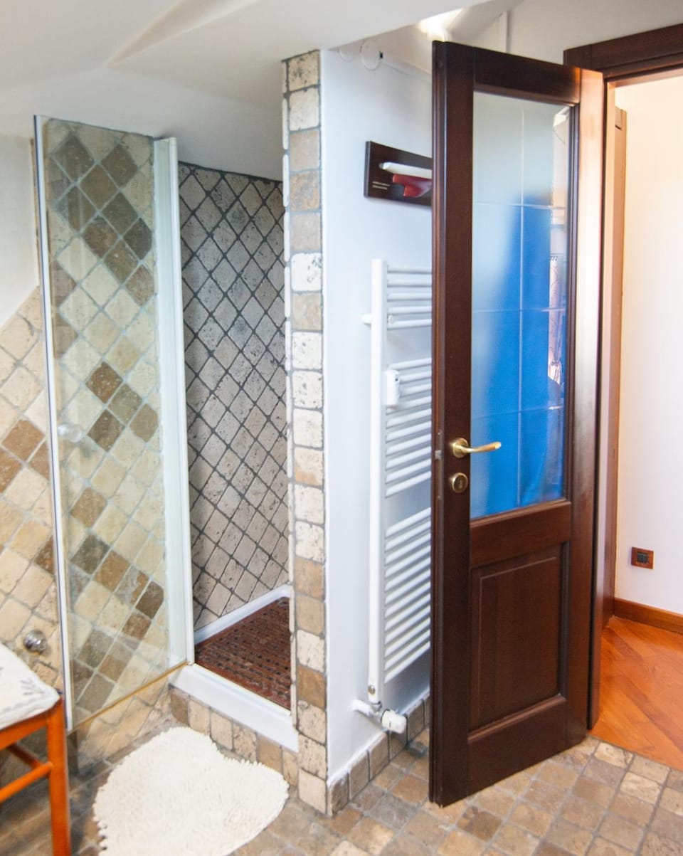 La mansarda delle meraviglie B&B Superior Bed and Breakfast in Trieste