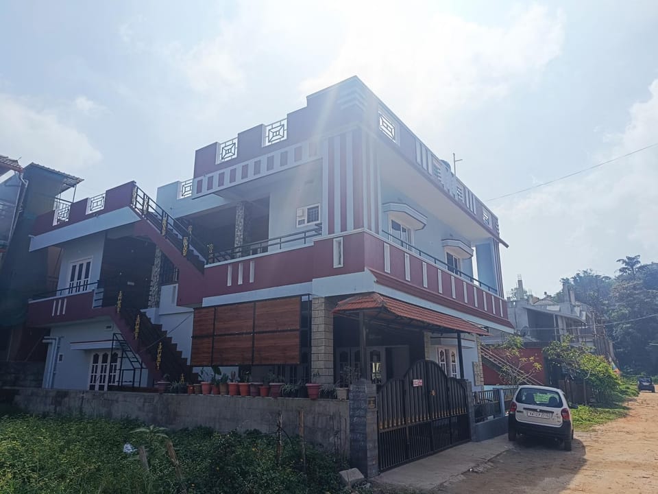 Property building, Street view, Parking