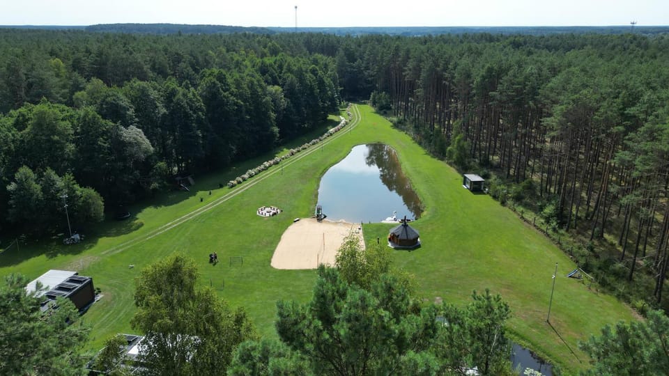 Property building, Spring, Day, Bird's eye view, View (from property/room), Garden view, Area and facilities, Area and facilities