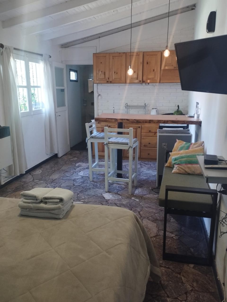 Photo of the whole room