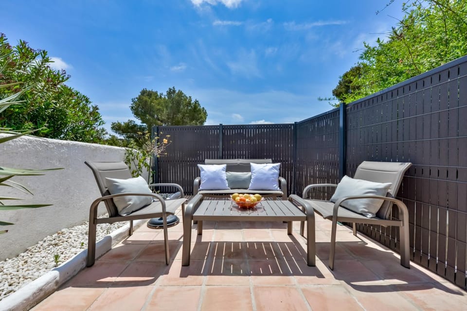 Balcony/Terrace, Seating area
