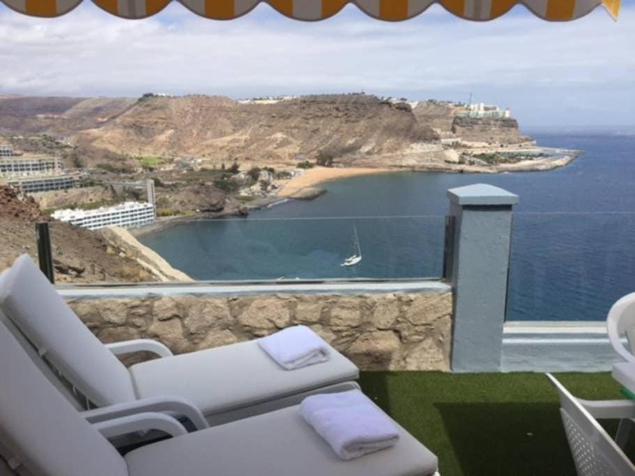 Balcony/Terrace, Mountain view