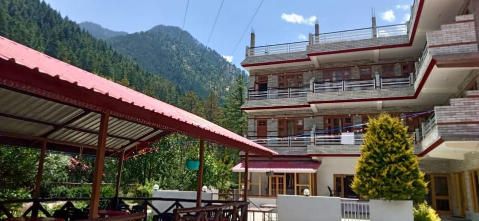 The White House Hotel in Himachal Pradesh