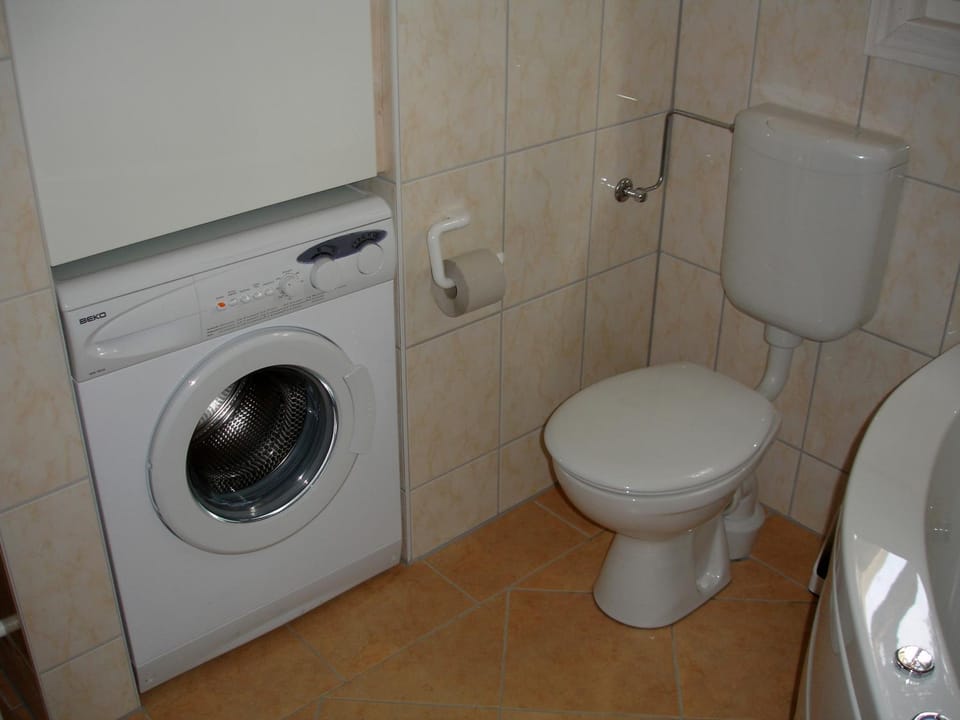 Toilet, Bathroom