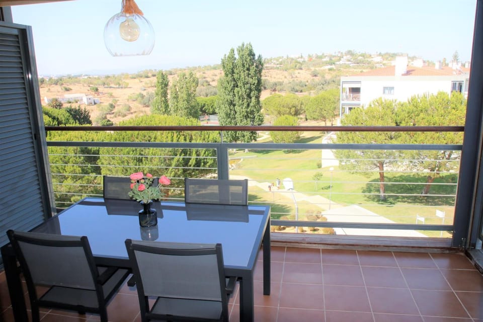 Off site, Balcony/Terrace, Garden view, Landmark view, Mountain view, Pool view, Street view