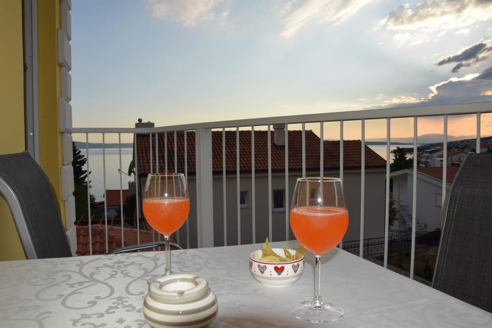 Balcony/Terrace, City view, Sea view, Sunset