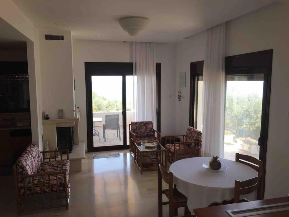 Seaside Vila House in Evros, Greece