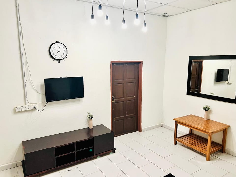 Padang Besar White House Homestay House in Malaysia