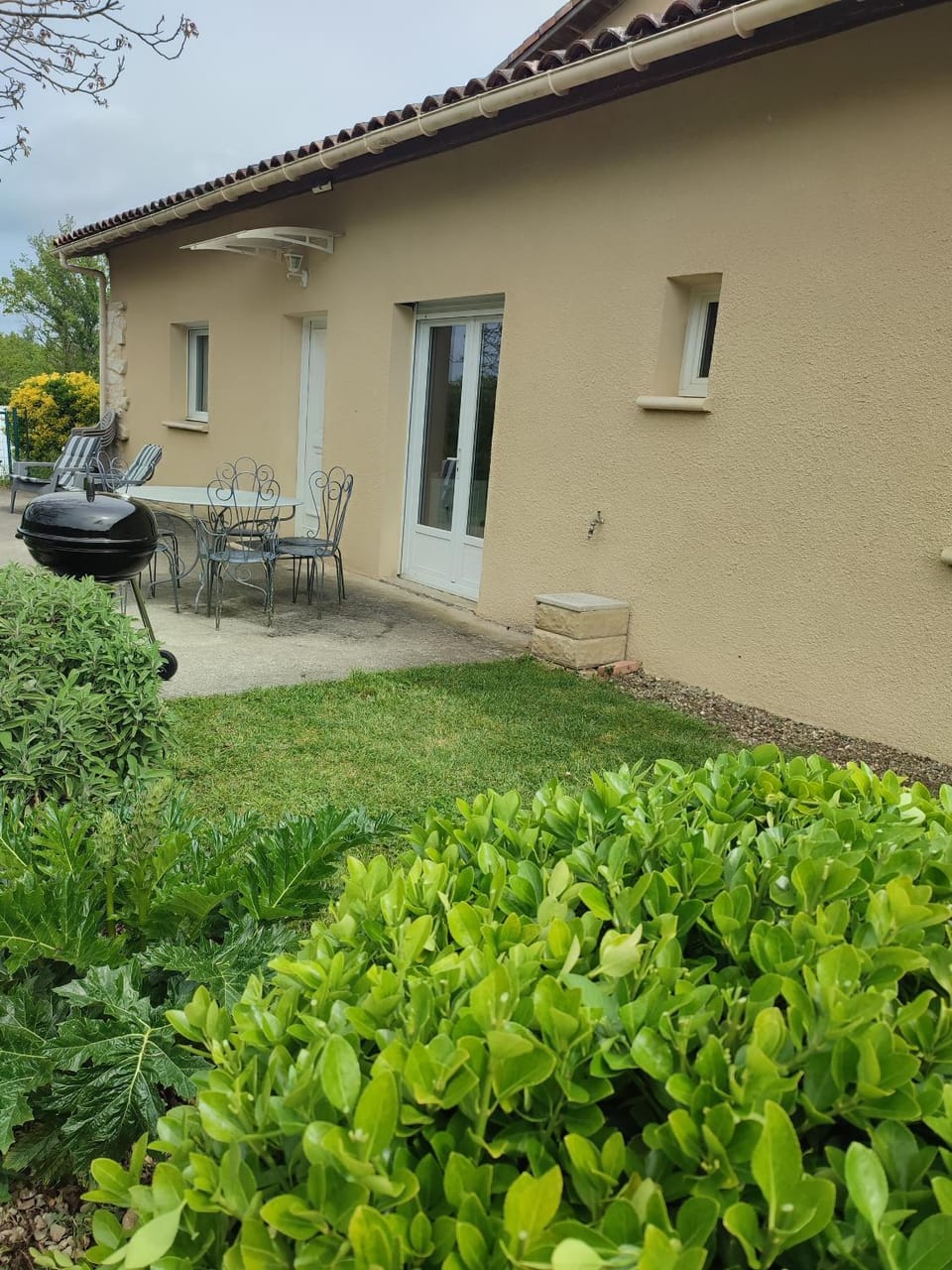 Gite Les Brugues - Lisle sur Tarn House in Occitanie
