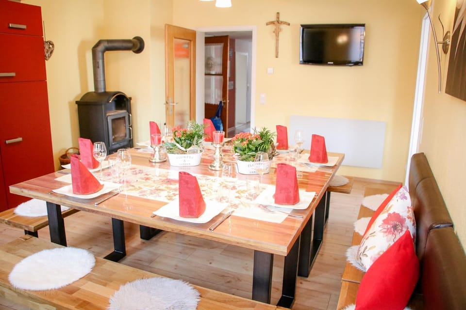 XXL-Ferienwohnung Blumenwiese Apartment in Baden-Württemberg