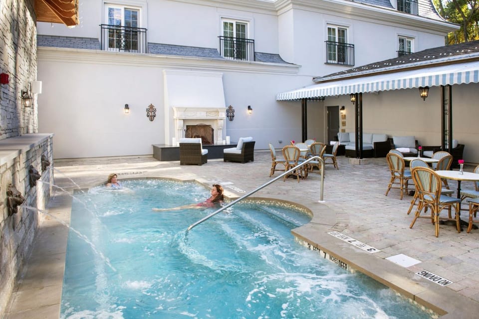 Hot Tub, Spa and wellness centre/facilities