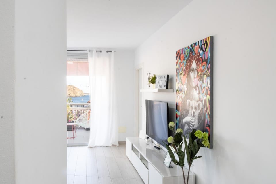 Natural landscape, Living room, Seating area