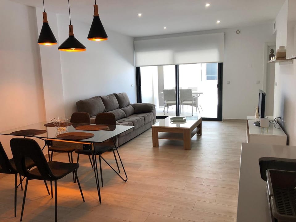 Living room, Dining area