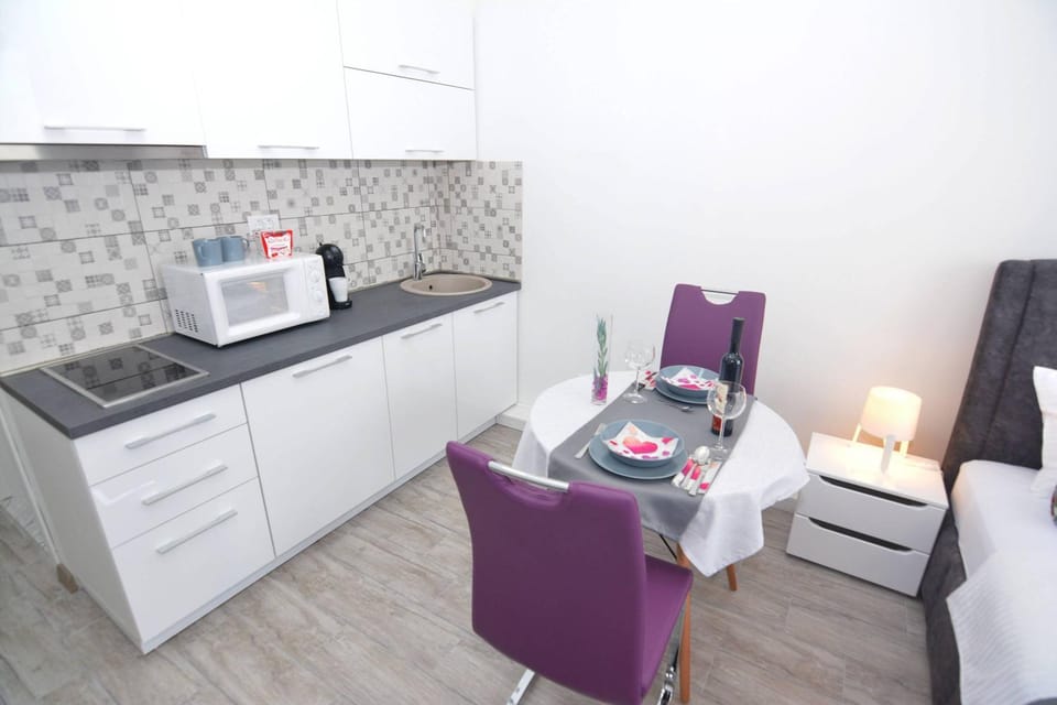 Small Oasis Apartment Apartment in Kotor Municipality