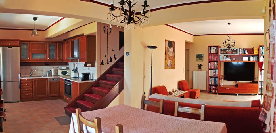 Living room, kitchen