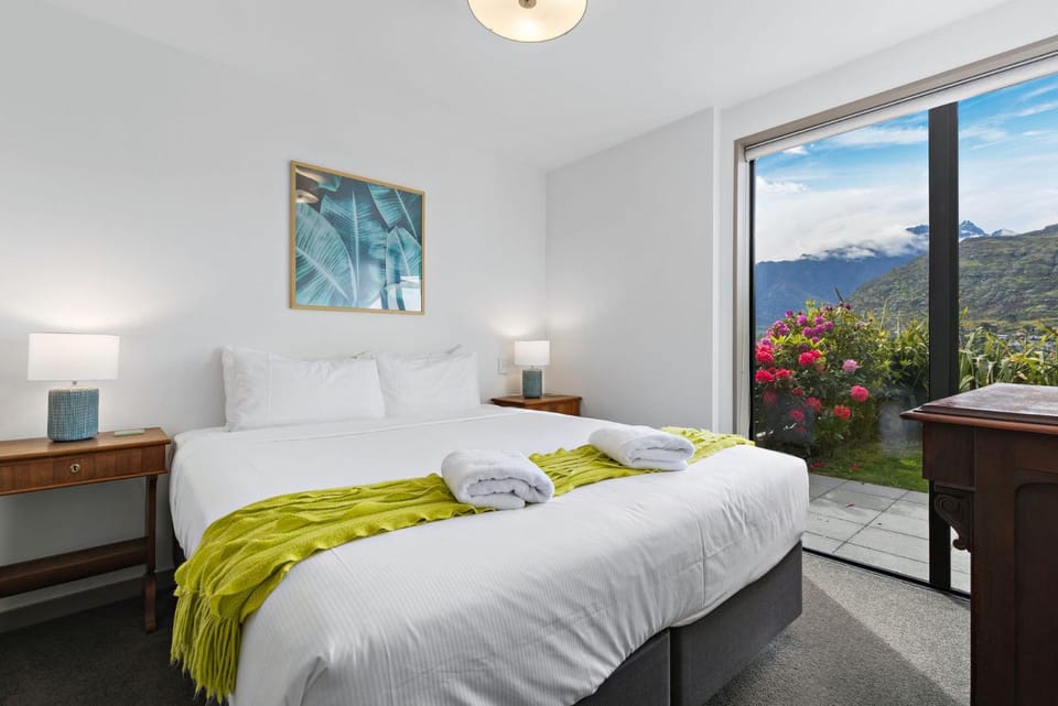 Bed, Natural landscape, Bedroom, Mountain view