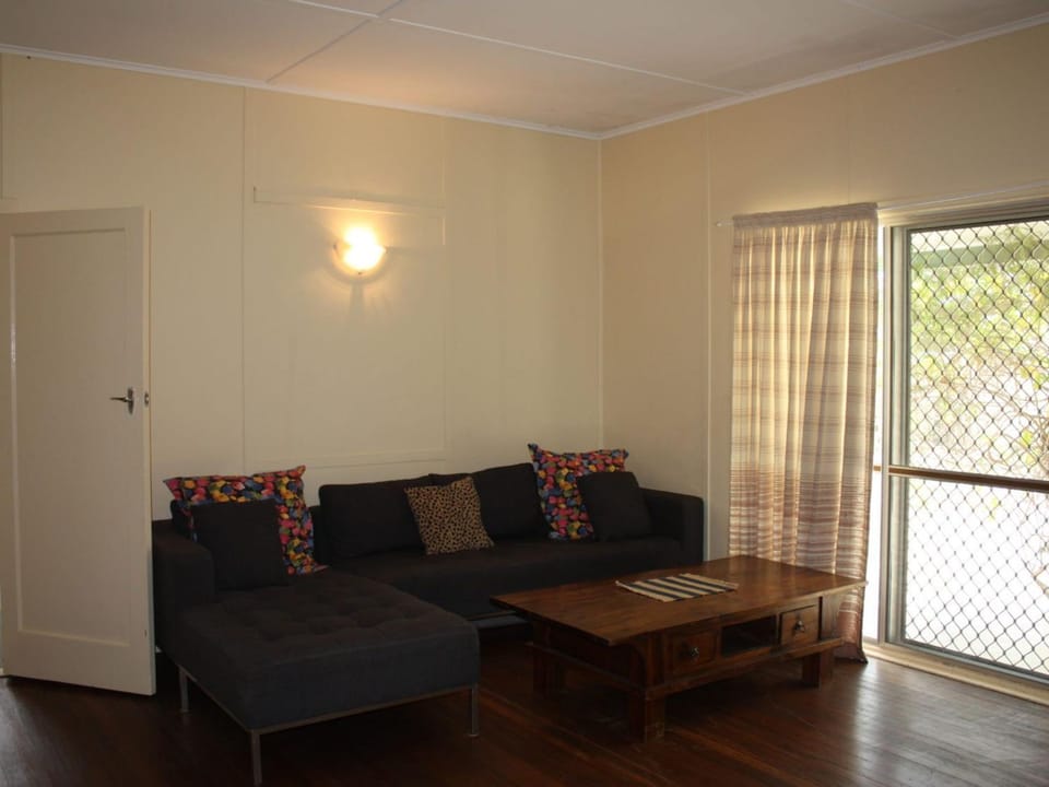 Luka Land House in Iluka