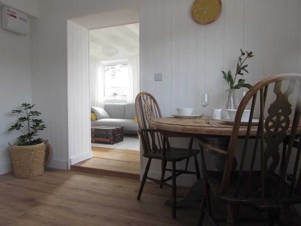 White Willows Apartment in England
