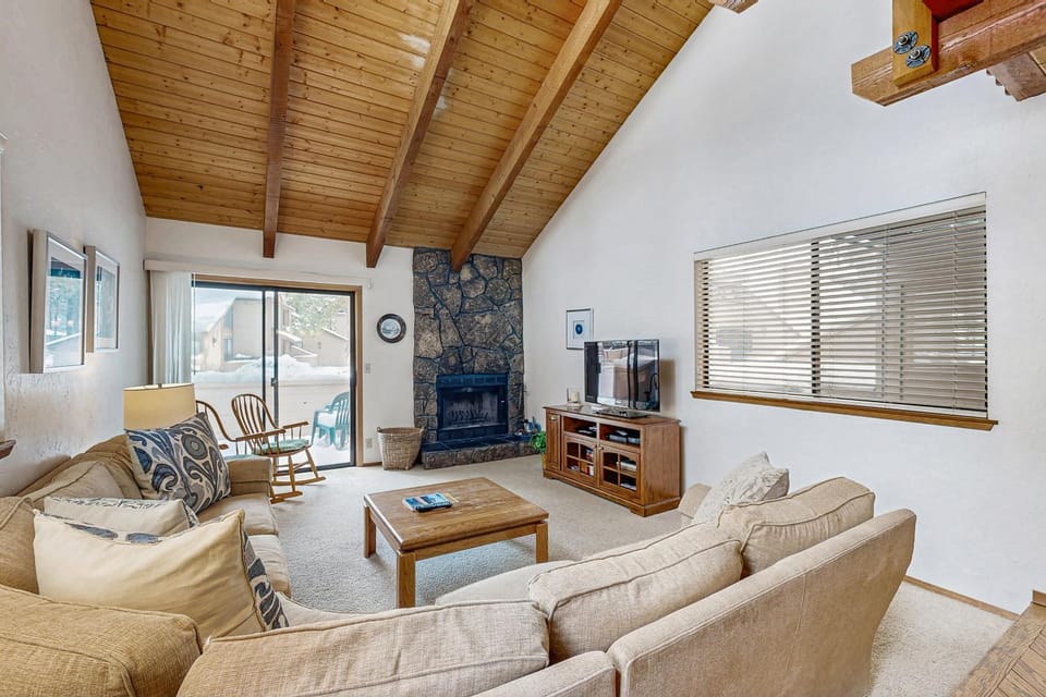 Sunriver Resort's Tennis Village 53 House in Sunriver