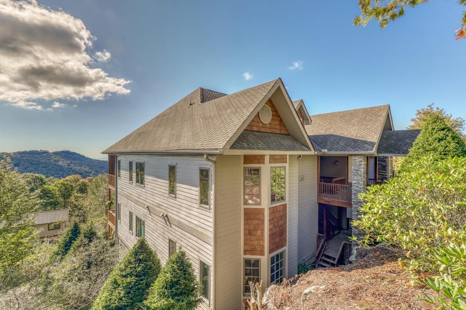 Reserve 05-A Apartment in Sugar Mountain
