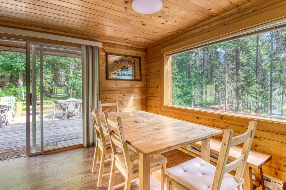 Sweet Retreat Cabin Cabin in Lake Wenatchee