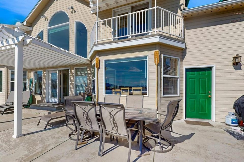 Lakefront Retreat House in Lake Entiat