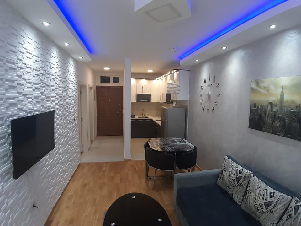 City Lux Free Garage Apartment in Novi Sad