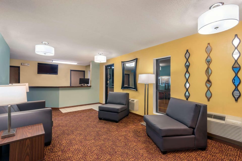 Lobby or reception, On site