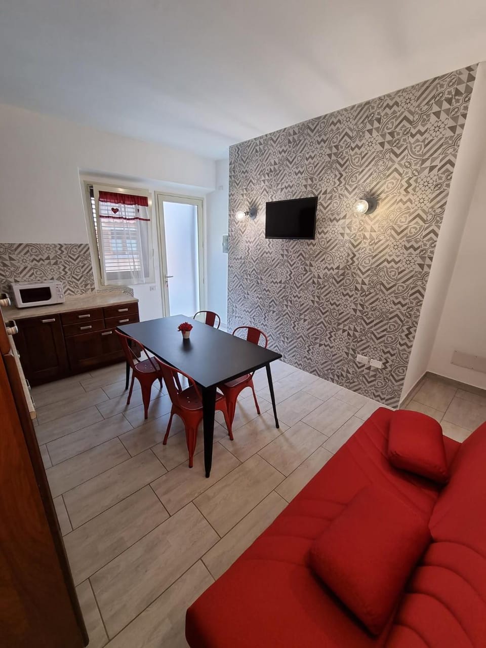 Kitchen or kitchenette