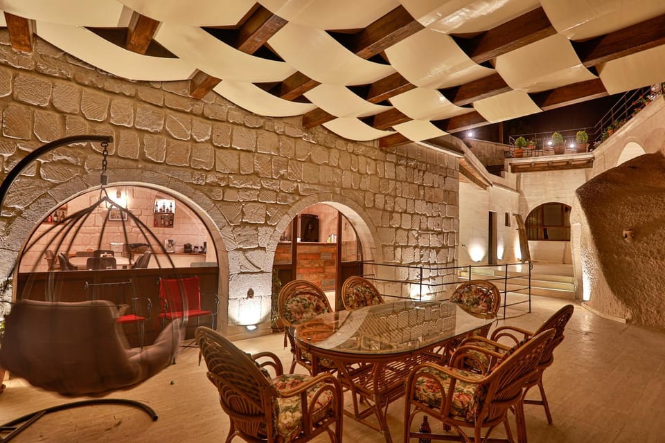 Patio, Restaurant/places to eat, Seating area, Dining area, Internal: Not applicable to any particular room