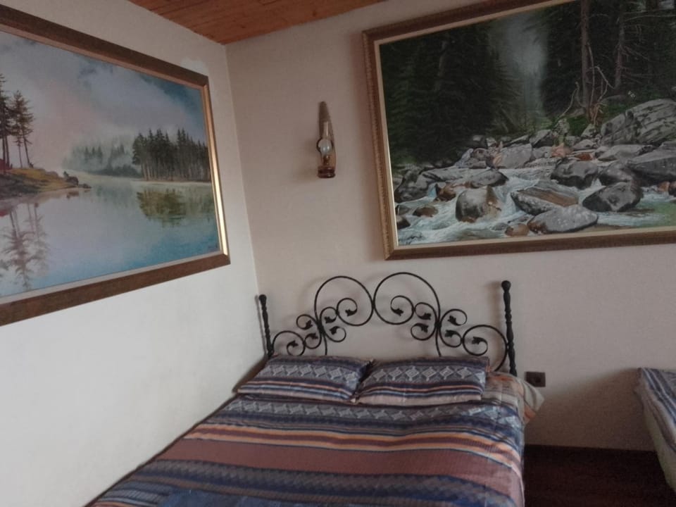 Guest Rooms Amazonka Bed and Breakfast in Varna