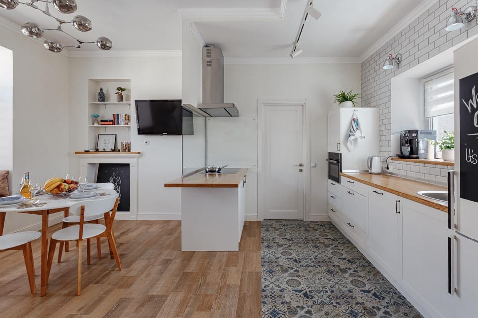 Dining area, Communal kitchen
