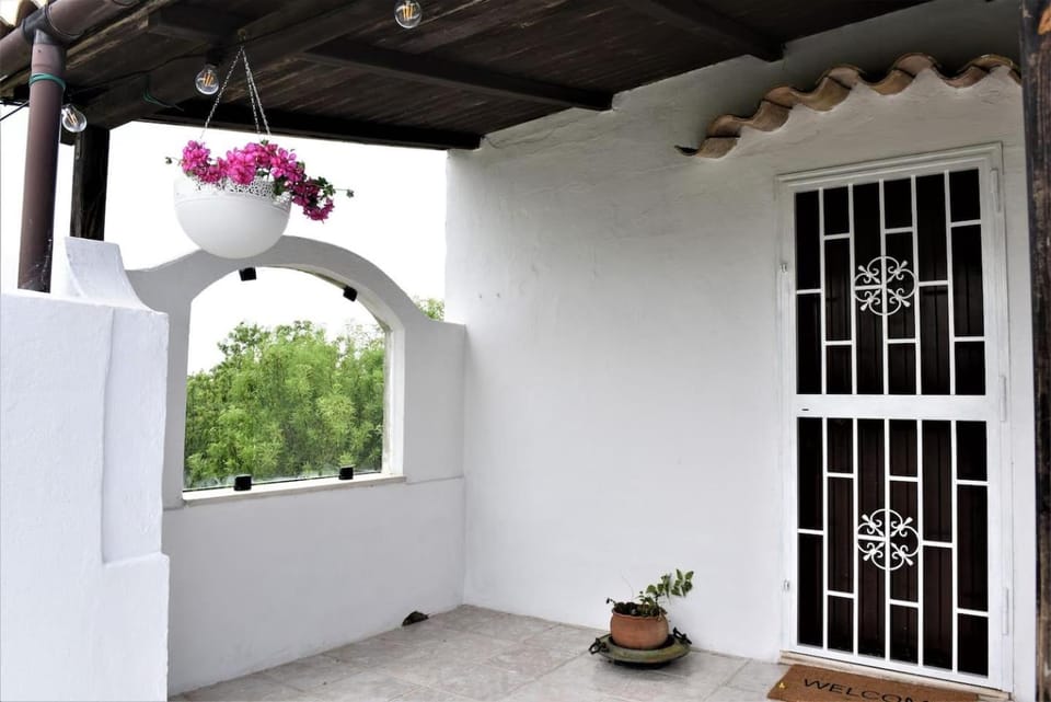 Il Paradiso dei nidi House in Province of Taranto