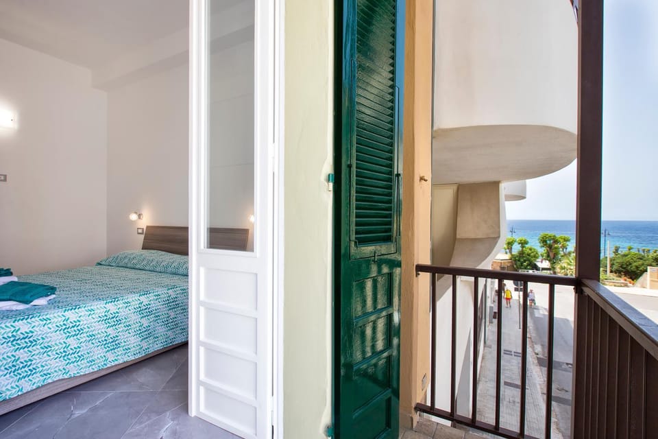 Balcony/Terrace, Bedroom