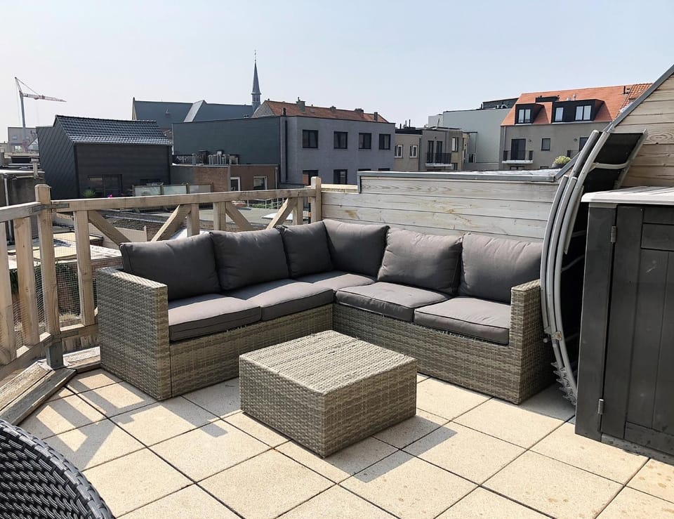 Balcony/Terrace, Balcony/Terrace