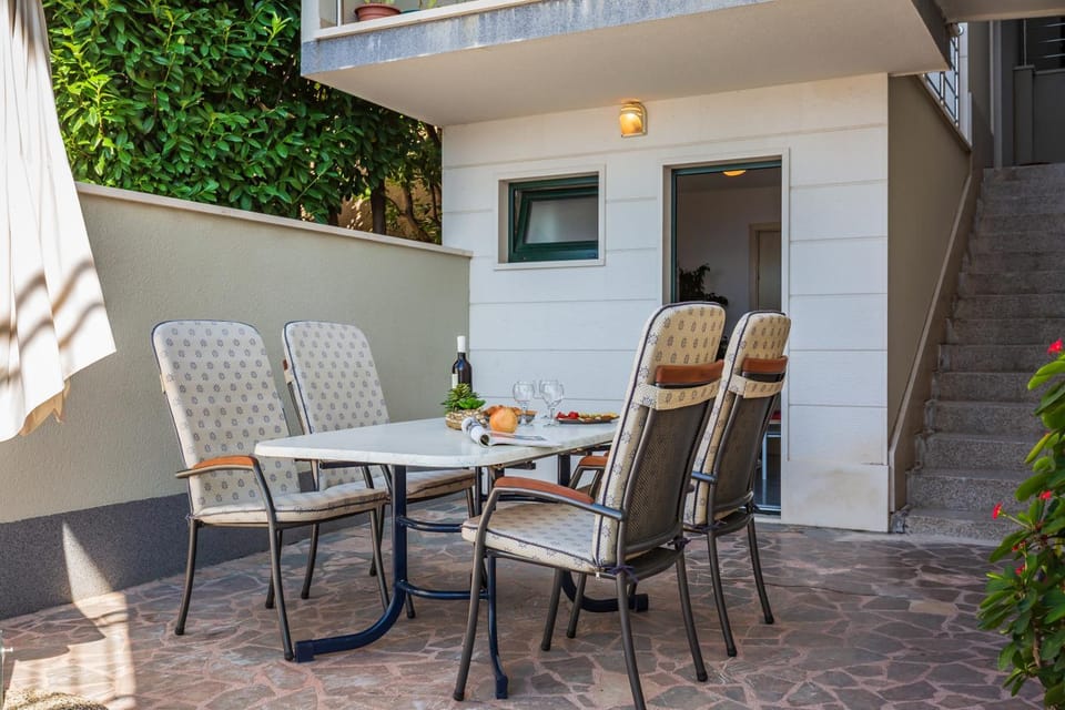 Balcony/Terrace, Seating area, Dining area