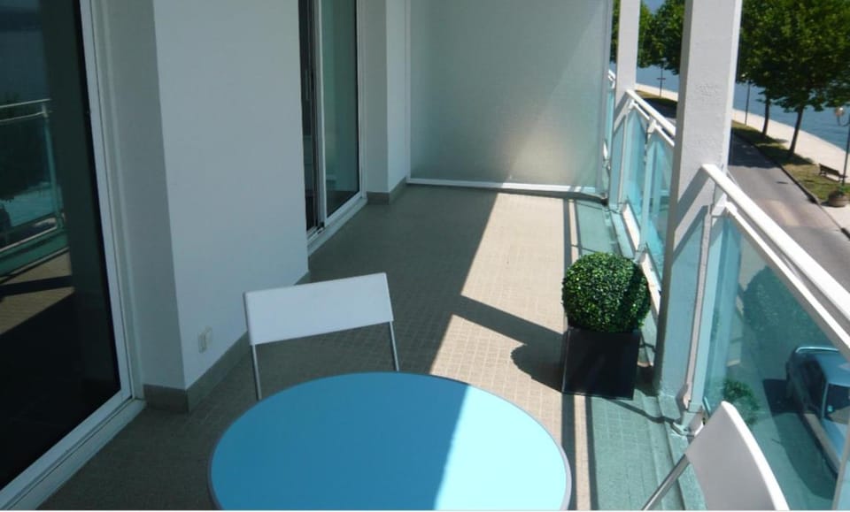 DEPAYSEMENT AU BORD DU LAC Apartment hotel in Auvergne-Rhône-Alpes