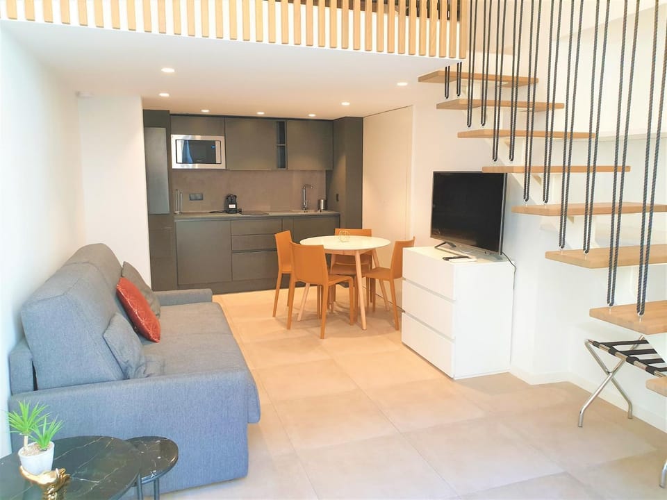 Communal lounge/ TV room, Living room