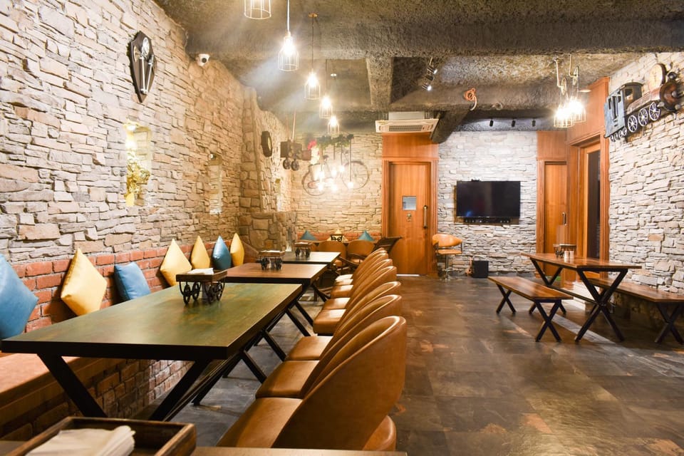 Restaurant/places to eat