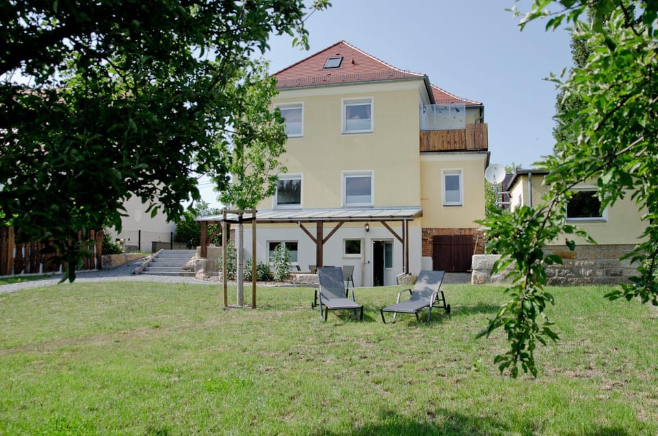 Property building, Garden