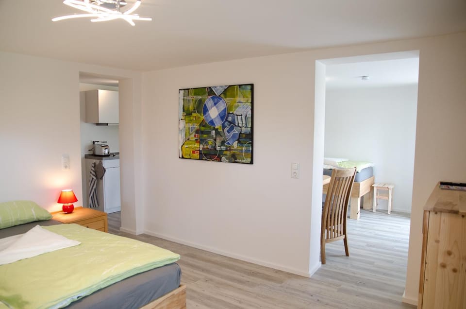 Photo of the whole room, Dining area