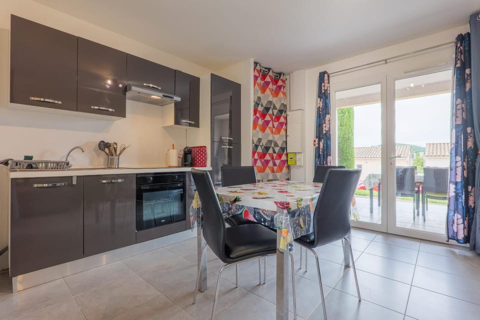Résidence Château Saint Martin Apartment in Saint-Martin-d'Ardèche