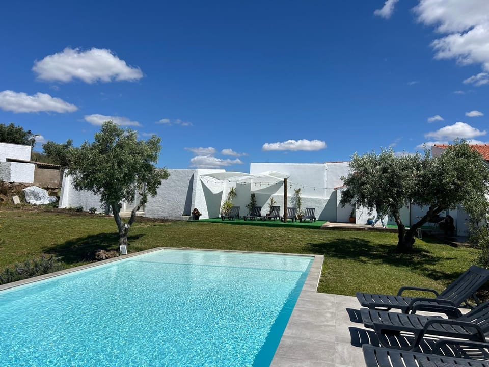 Monte da Alameda - Piscina Aquecida House in Portugal