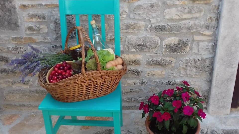 Food and drinks
